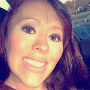 Meet your Posher, Holly